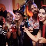 Halloween Party: Wanneer is Halloween 2023 en Wat Trek Je Aan?